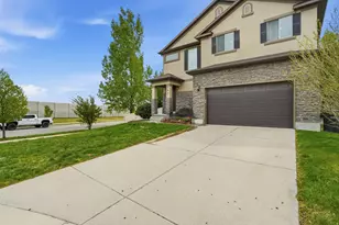 3941 W Hopkinton Circle, South Jordan, UT 84009 - Photo 5