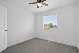 3941 W Hopkinton Circle, South Jordan, UT 84009 - Photo 33