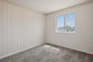 337 N Main St, Central Valley, UT 84754 - Photo 25