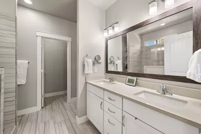 306 E Bella Vida Dr, North Salt Lake, UT 84054 - Photo 19