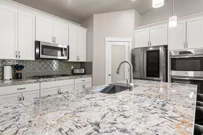 306 E Bella Vida Dr, North Salt Lake, UT 84054 - Photo 9