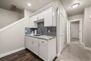 306 E Bella Vida Dr, North Salt Lake, UT 84054 - Photo 27