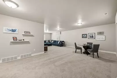 306 E Bella Vida Dr, North Salt Lake, UT 84054 - Photo 33