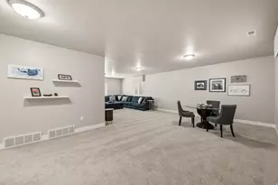306 E Bella Vida Dr, North Salt Lake, UT 84054 - Photo 33
