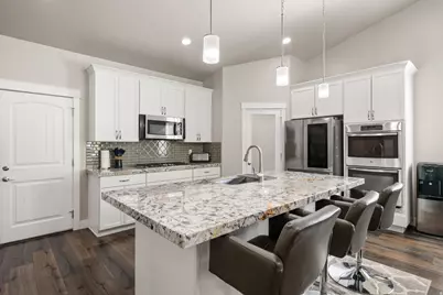 306 E Bella Vida Dr, North Salt Lake, UT 84054 - Photo 9