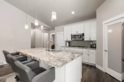 306 E Bella Vida Dr, North Salt Lake, UT 84054 - Photo 11