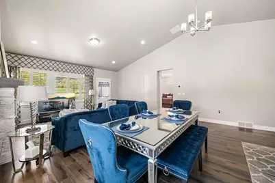 306 E Bella Vida Dr, North Salt Lake, UT 84054 - Photo 13