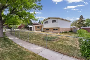 3846 W Meadow Gate Dr, West Valley, UT 84120 - Photo 3