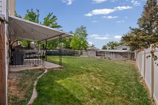 3846 W Meadow Gate Dr, West Valley, UT 84120 - Photo 27