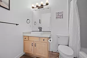 11226 S River Front Pkwy, South Jordan, UT 84095 - Photo 25