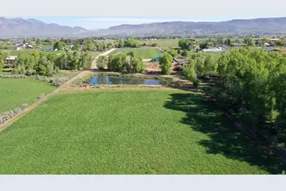 1454 E Little Sweden Rd S, Daniel, UT 84032 - Photo 13
