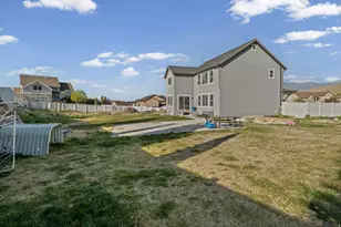 9552 N Horizon Dr W, Eagle Mountain, UT 84005 - Photo 19