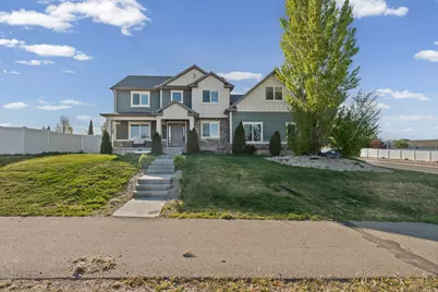 9552 N Horizon Dr W #113, Eagle Mountain, UT 84005 - Photo 3