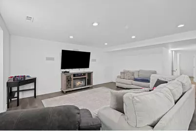 9552 N Horizon Dr W #113, Eagle Mountain, UT 84005 - Photo 15