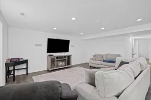 9552 N Horizon Dr W, Eagle Mountain, UT 84005 - Photo 15