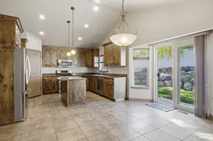 5823 W Round Rock Dr, Herriman, UT 84096 - Photo 7