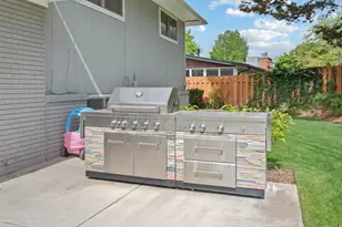 3010 N Cherokee Ln, Provo, UT 84604 - Photo 27
