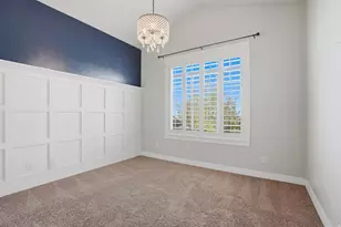 208 E Parkway Cir N, North Salt Lake, UT 84054 - Photo 27