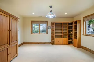 3168 E Bavarian Ct, Sandy, UT 84093 - Photo 25
