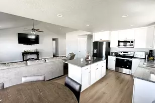 796 W Cherry Orchard Ln, Grantsville, UT 84029 - Photo 7