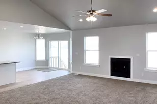 796 W Cherry Orchard Ln, Grantsville, UT 84029 - Photo 13