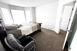 796 W Cherry Orchard Ln, Grantsville, UT 84029 - Photo 11