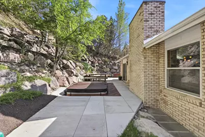 10873 S Lostwood Dr, Sandy, UT 84092 - Photo 69