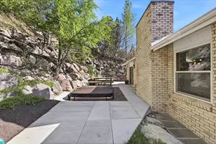10873 S Lostwood Dr, Sandy, UT 84092 - Photo 69