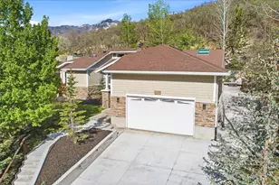 10873 S Lostwood Dr, Sandy, UT 84092 - Photo 57