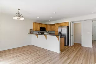 2082 N Evans Cove Loop W, Layton, UT 84041 - Photo 9