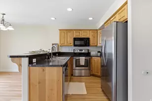 2082 N Evans Cove Loop W, Layton, UT 84041 - Photo 11