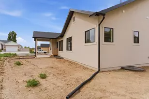 381 W 2100 S, Perry, UT 84302 - Photo 29
