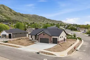 381 W 2100 S, Perry, UT 84302 - Photo 31