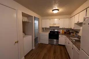 314 W Center St, Bountiful, UT 84010 - Photo 9