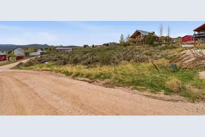 2660 S Duffer Dr #87, Garden City, UT 84028 - Photo 9