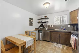 1171 S 100 E, Orem, UT 84058 - Photo 17