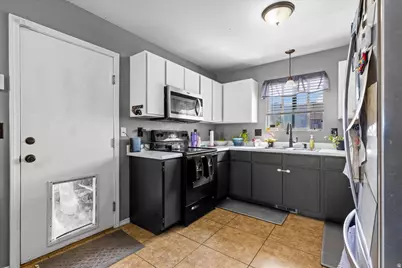 869 W 880 S, Tooele, UT 84074 - Photo 11
