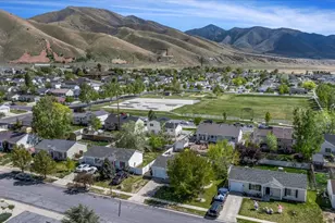 869 W 880 S, Tooele, UT 84074 - Photo 33