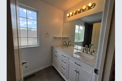 8769 S Brown Park Dr, West Jordan, UT 84081 - Photo 15