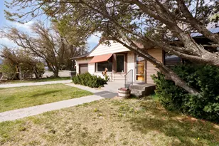 210 S 100 W, Circleville, UT 84723 - Photo 5