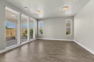 999 N Casitas Loop, Washington, UT 84780 - Photo 9