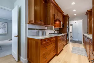 2390 E Bernadine Dr, Salt Lake City, UT 84109 - Photo 7