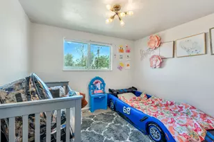 348 N Lakeview Ave E, Tooele, UT 84074 - Photo 11