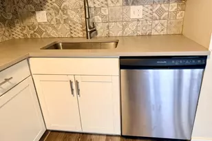 1432 N Lancelot Dr W, Provo, UT 84601 - Photo 7