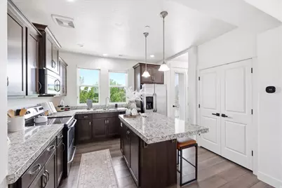 4563 W Daybreak Rim Way S, South Jordan, UT 84009 - Photo 9