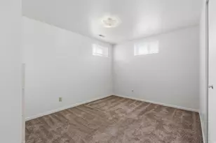 2332 W 6200 S, Taylorsville, UT 84129 - Photo 19