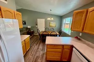 559 E 400 S, Preston, ID 83263 - Photo 7