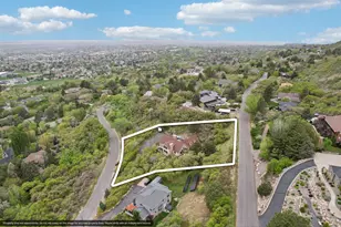 2686 E Bonneville Terrace Dr, Ogden, UT 84403 - Photo 97