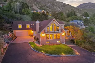 2686 E Bonneville Terrace Dr, Ogden, UT 84403 - Photo 7