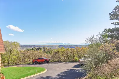 2686 E Bonneville Terrace Dr, Ogden, UT 84403 - Photo 27
